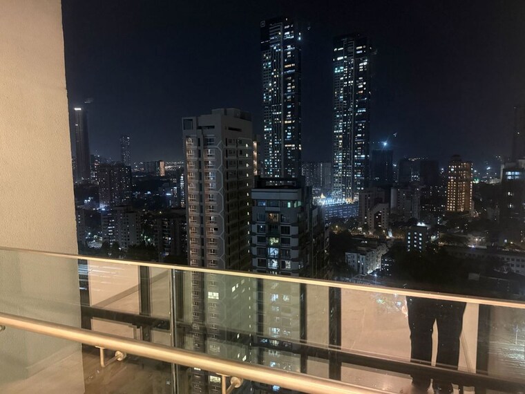 Exterior View, piramal-mahalaxmi-central-tower-2 3 Bedroom 1400 Sq.Ft. Apartment In Mahalaxmi Mumbai 10459300