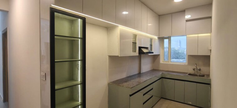 Kitchen, pyramid-midtown 2 Bedroom 658 Sq.Ft. Apartment In Sector 59 Gurgaon 10459311