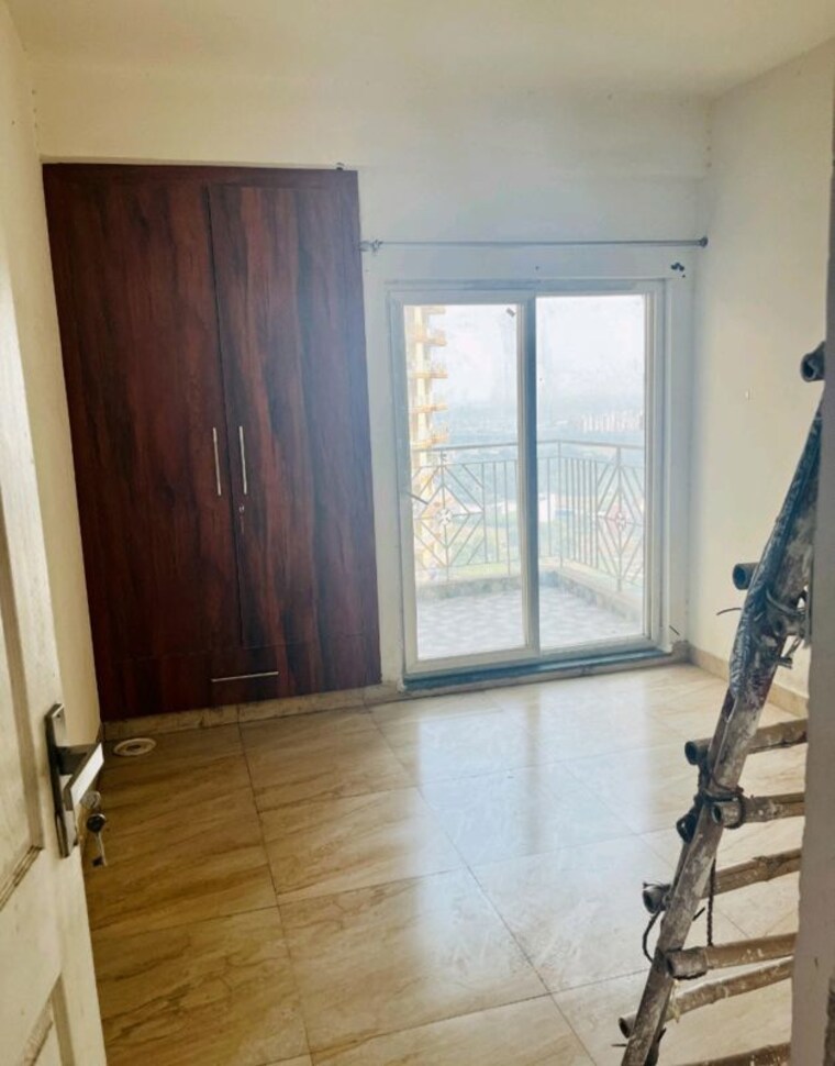 Room, migsun-twiinz 3 Bedroom 1225 Sq.Ft. Apartment In Eta Ii Greater Noida Greater Noida 10459333