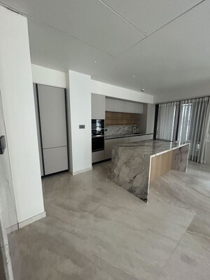 Room in 3 BHK Apartment at Lodha World View, Worli – for Rent