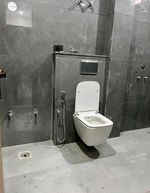 Bathroom in 2 BHK Builder Floor at Xu 2 Greater Noida – for Rent
