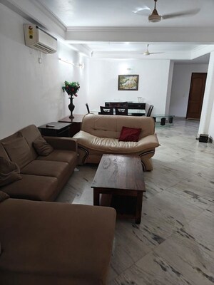 Living Room in 2 BHK Builder Floor at Dayanand Colony – for Rent