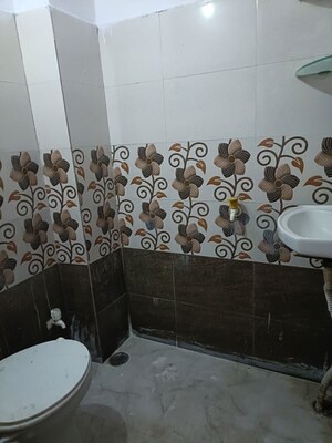 Team Area in 2 BHK Builder Floor at New Ashok Nagar – for Rent