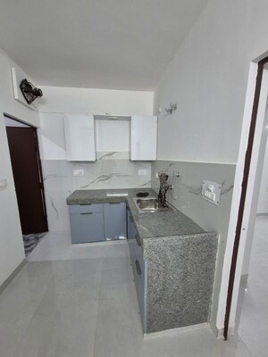 Kitchen in 1 BHK Independent House at Sector 51 – for Rent