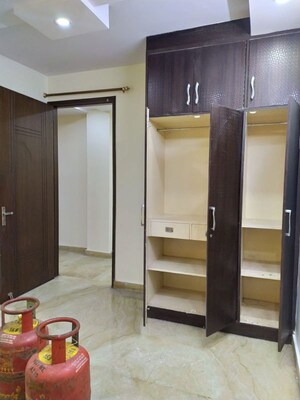 Master Bedroom in 3 BHK Builder Floor at Govindpuri – for Rent