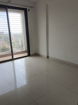 Room in 2 BHK Apartment at K P Millenium Heights, Shahad – for Rent