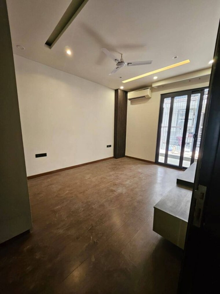 Room, godrej-meridien 4 Bedroom 2749 Sq.Ft. Apartment In Sector 106 Gurgaon 10459413