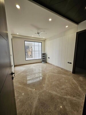 Room in 4 BHK Apartment at Godrej Meridien, Sector 106 – for Rent