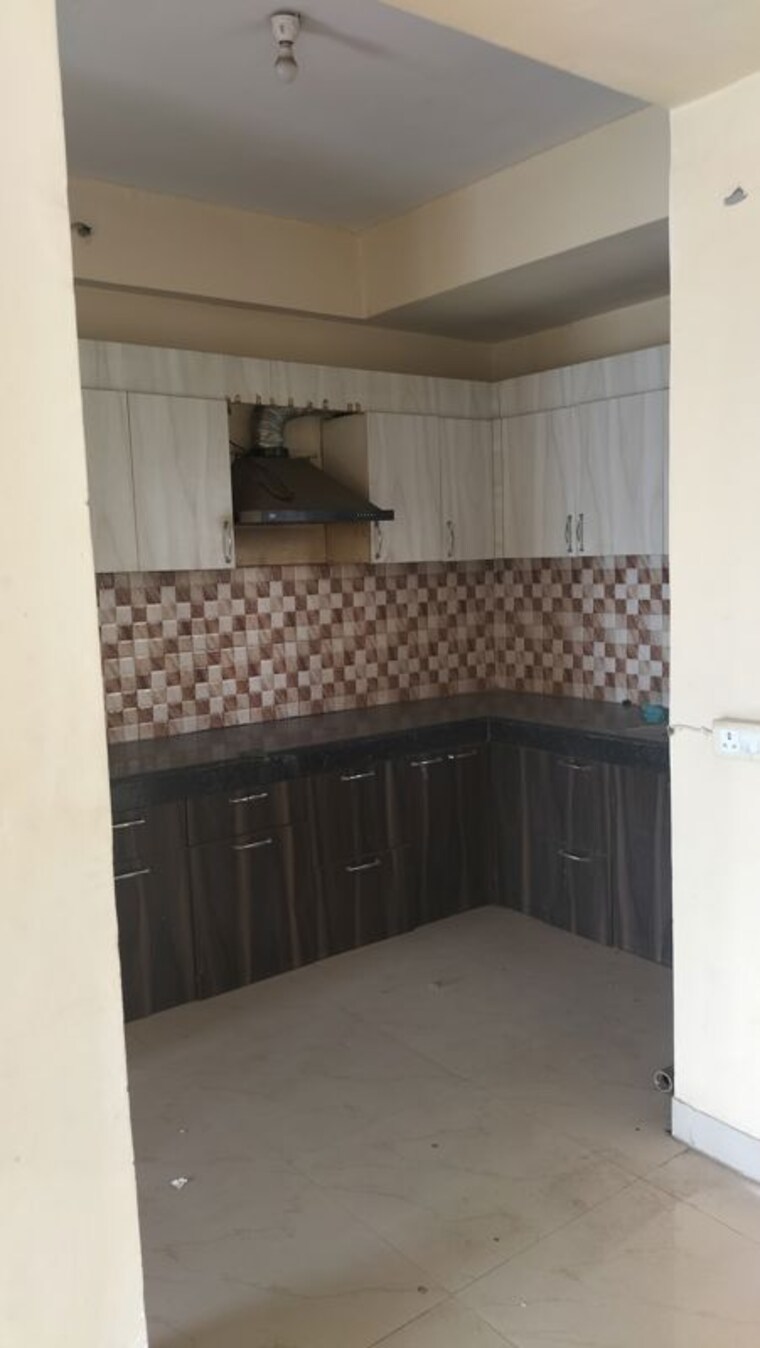 Kitchen, rps-savana 3.5 Bedroom 1790 Sq.Ft. Apartment In Sector 88 Faridabad 10459429