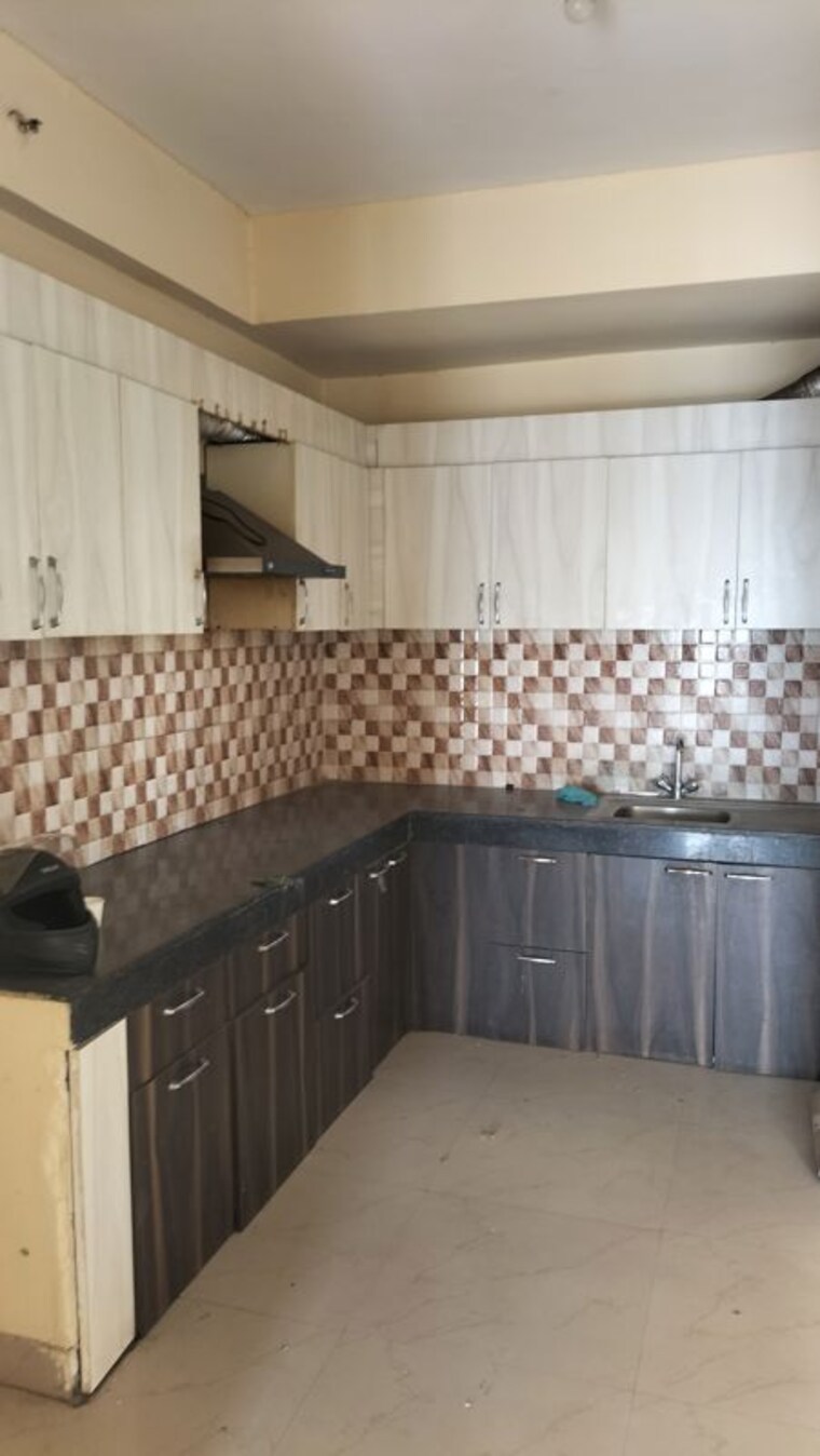 Kitchen, rps-savana 3.5 Bedroom 1790 Sq.Ft. Apartment In Sector 88 Faridabad 10459429