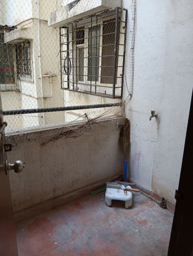 Bathroom, aditya-breeze-park 2 Bedroom 1025 Sq.Ft. Apartment In Balewadi Pune 10459435