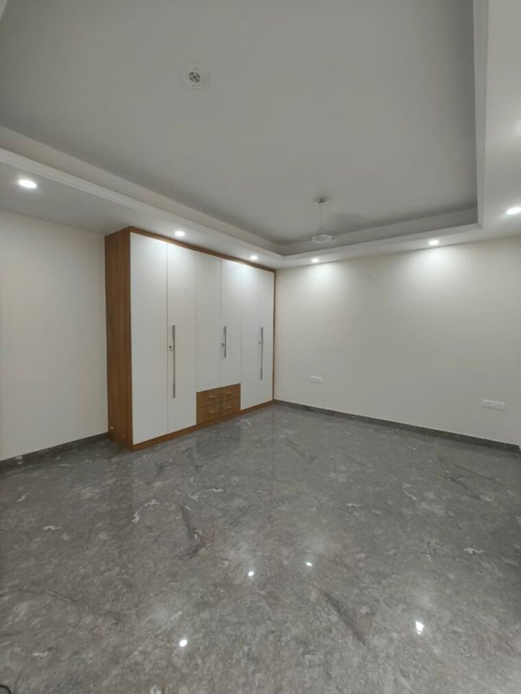 Room, sector 23a 2 Bedroom 1000 Sq.Ft. Builder Floor In Sector 23a Gurgaon 10459442