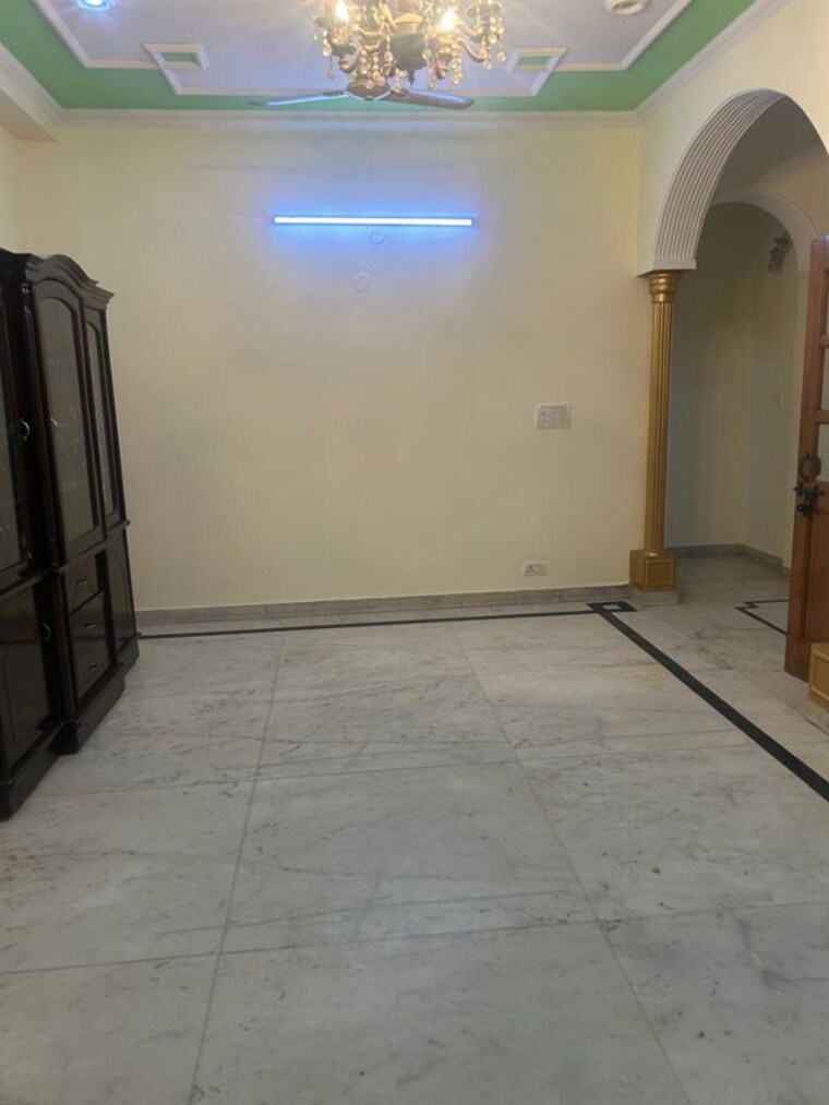 undefined, sector 22 4 Bedroom 3542 Sq.Ft. Builder Floor In Sector 22 Gurgaon 10459447