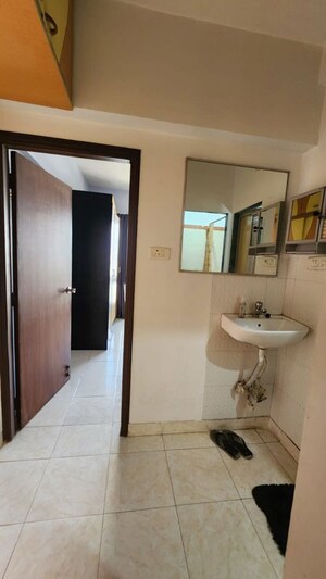 Team Area in 1 BHK Apartment at Lokhandwala Residency, Worli – for Rent