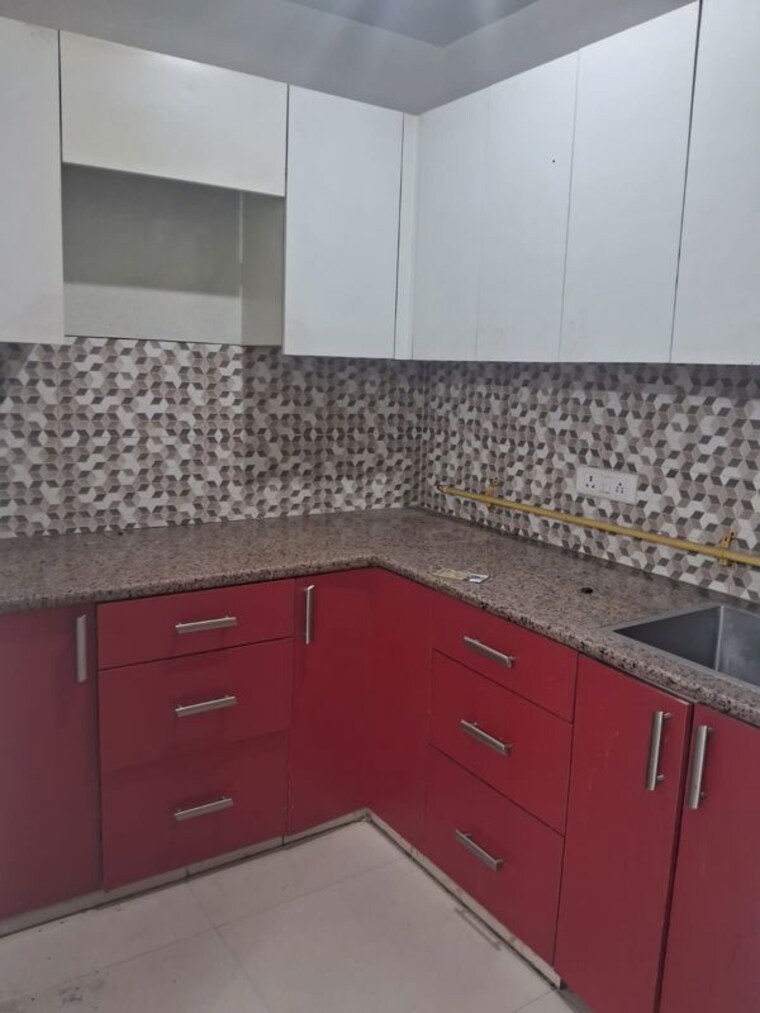 Kitchen, vasant kunj enclave 2 Bedroom 75 Sq.Yd. Builder Floor In Vasant Kunj Enclave Delhi 10459466