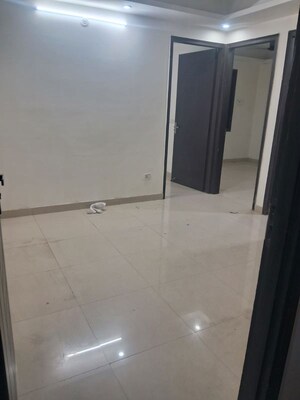 Room in 2 BHK Builder Floor at Vasant Kunj Enclave – for Rent