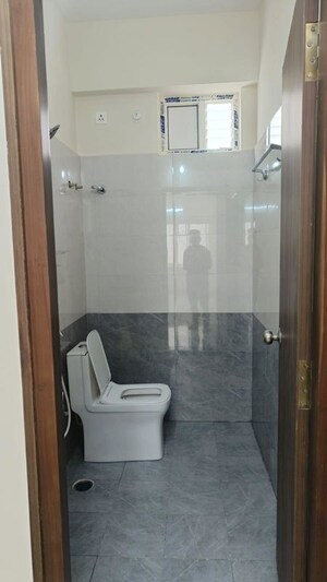Bathroom in 1 BHK Apartment at Serilingampally – for Rent