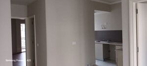Room in 3 BHK Builder Floor at Central Park Flower Valley, Sohna Sector 33 – for Sale