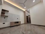 3 BHK + Study Room 250 Sq.Yd. Builder Floor in Sector 44