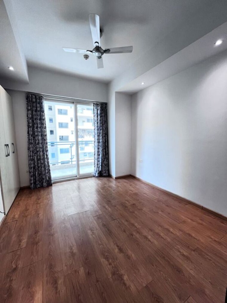 Room, mahagun-mezzaria 3.5 Bedroom 2500 Sq.Ft. Apartment In Sector 78 Noida 10459511