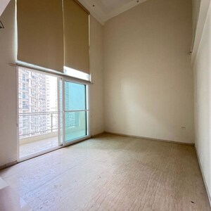3.5 BHK Penthouse For Rent in Mahagun Mezzaria, Sector 78