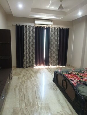 Bedroom in 3 BHK Apartment at DLF Richmond Park, Sector 43 – for Sale