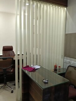 Office Space For Rent in Express Zone