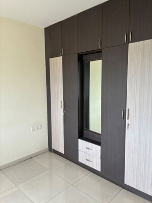 Room in 3 BHK Apartment at Renaissance Temple Bells, Yeshwanthpur – for Rent