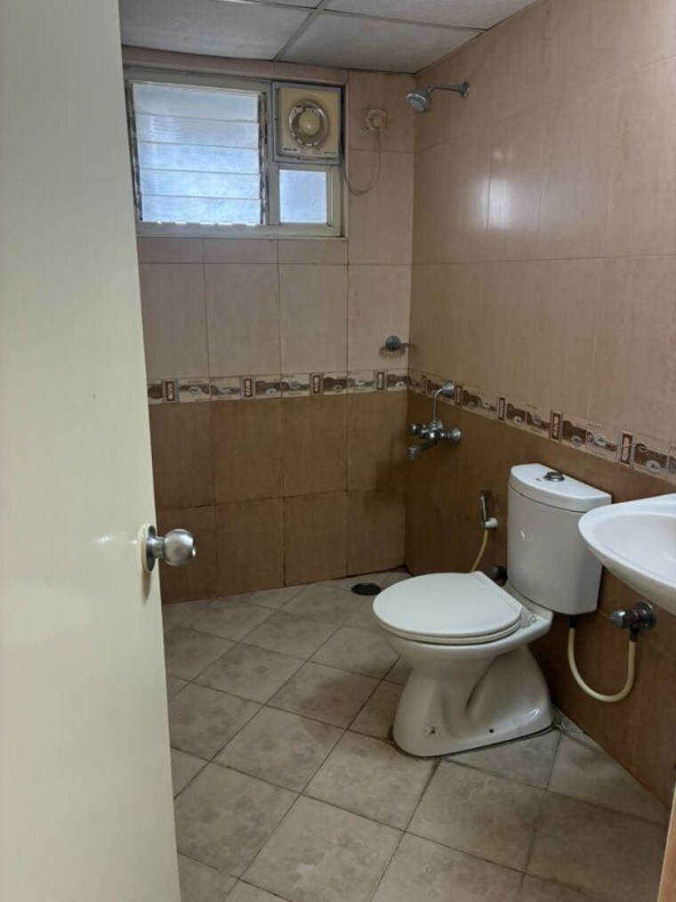 Bathroom, renaissance-temple-bells 3 Bedroom 2500 Sq.Ft. Apartment In Yeshwanthpur Bangalore 10459573