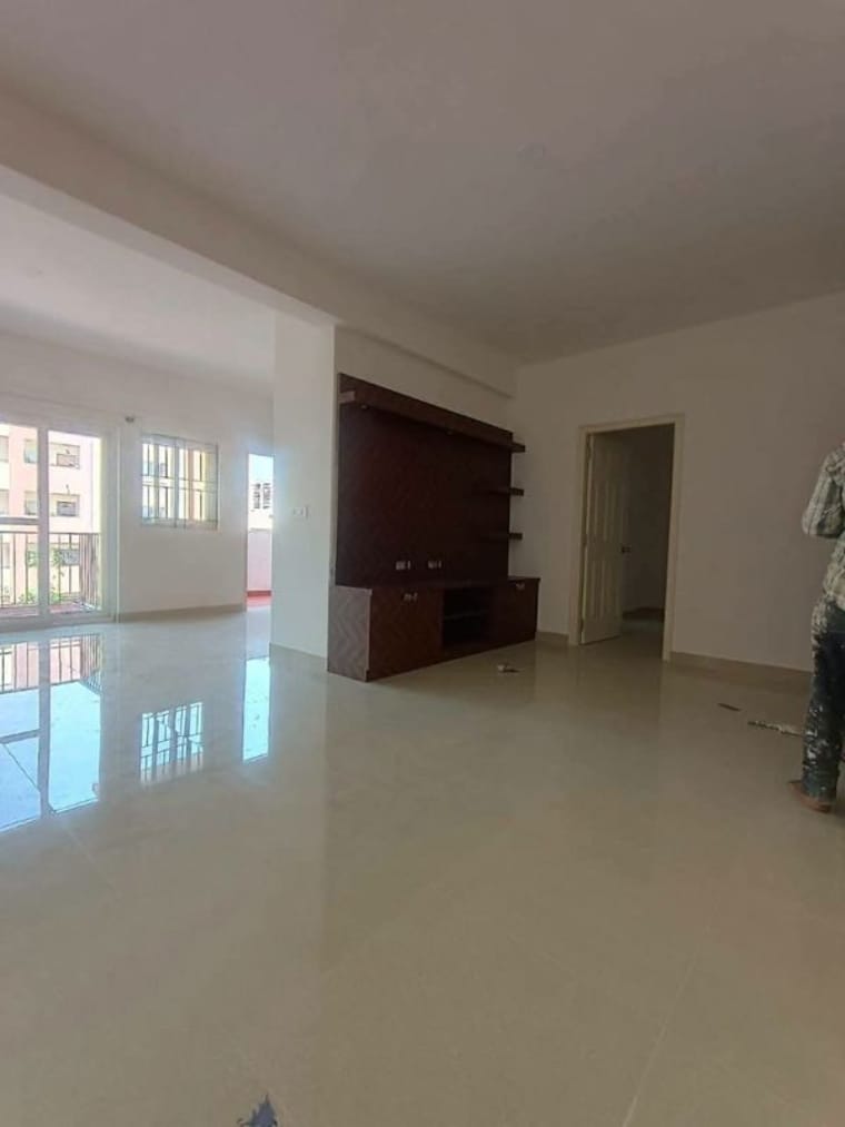  Parking, elite-breeze 3 Bedroom 1600 Sq.Ft. Apartment In Harlur Bangalore 10459584