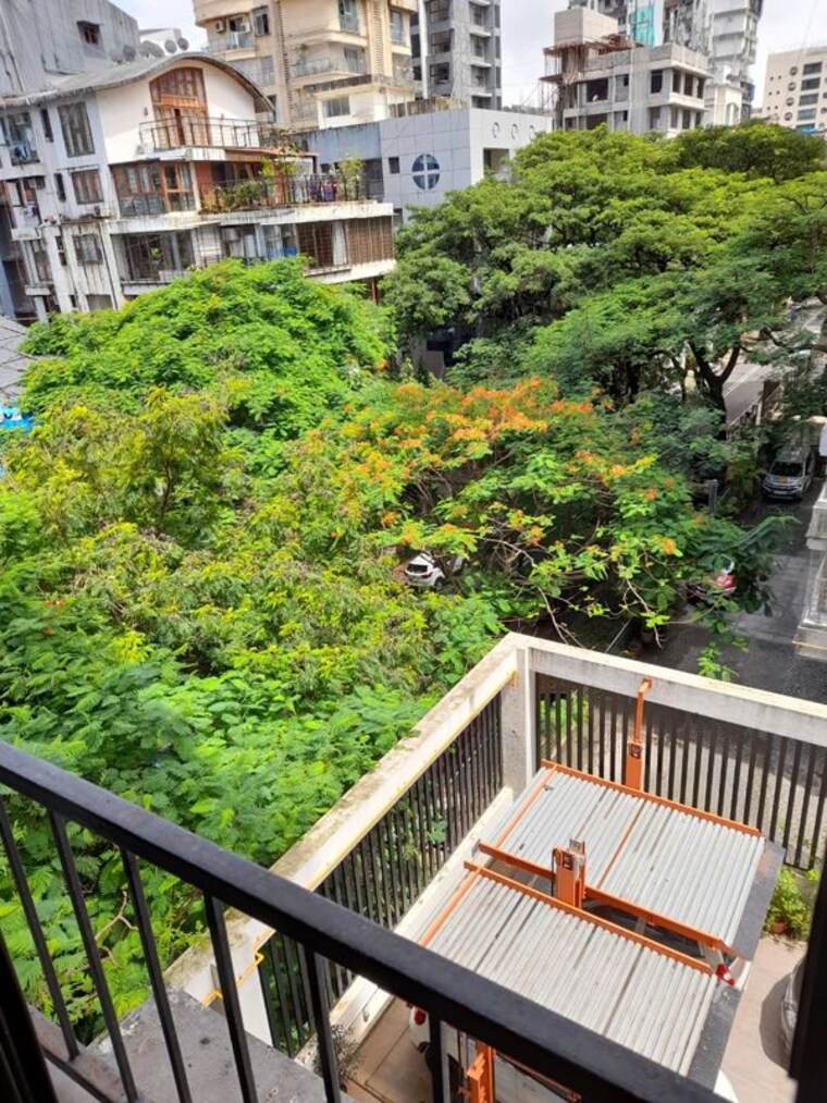 Balcony, nav-palmyra-apartment 3 Bedroom 950 Sq.Ft. Apartment In Khar West Mumbai 10459531