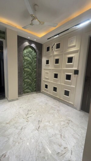 Lobby in 2 BHK Builder Floor at Uttam Nagar – for Rent