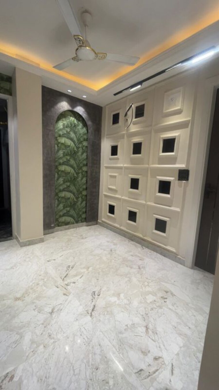 Lobby, uttam nagar 2 Bedroom 60 Sq.Yd. Builder Floor In Uttam Nagar Delhi 10459614