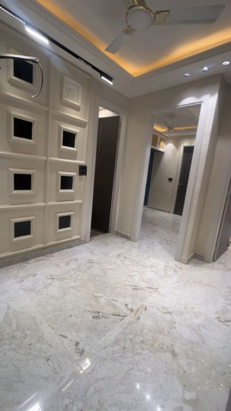 Living Room, uttam nagar 2 Bedroom 60 Sq.Yd. Builder Floor In Uttam Nagar Delhi 10459614