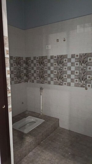 Bathroom in 2 BHK Independent House at Chinhat – for Rent