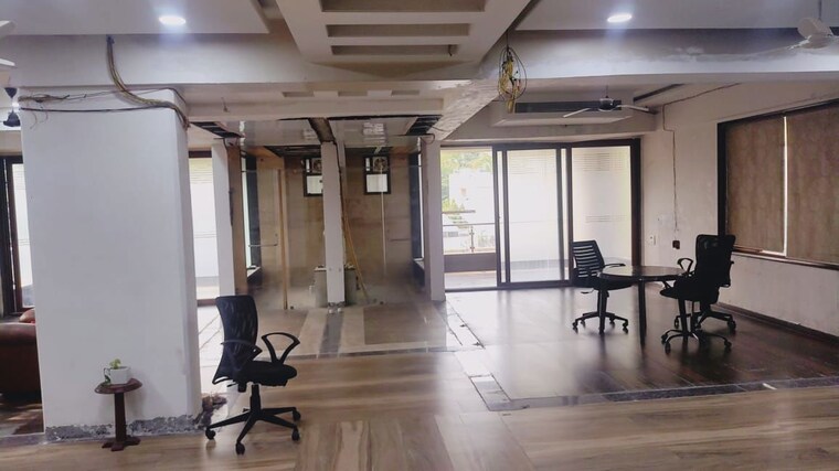 Team Area, kamgar putala vasahat Commercial Office Space 2275 Sq.Ft. In Kamgar Putala Vasahat Pune 10459630