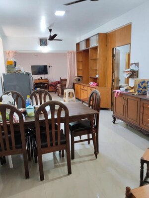 Gym in 2 BHK Apartment at Khar West – for Rent