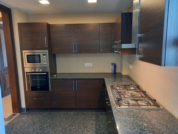 Kitchen, maharishi-dayanand-cghs 3 Bedroom 300 Sq.Yd. Apartment In Vasant Kunj Delhi 10459635