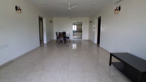 Room in 4 BHK Apartment at The Terraces Apartment, Balewadi – for Rent