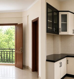 Room in 3 BHK Apartment at Vasant Kunj – for Rent