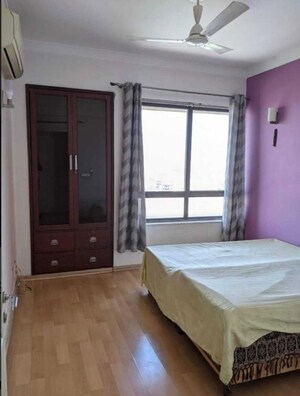Room in 3 BHK Apartment at Army Sispal Vihar, Sector 49 – for Rent