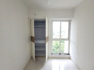 2 BHK Apartment For Rent in Godrej Emerald, Ghodbunder Road