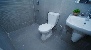 Bathroom in 3 BHK Builder Floor at Signature Global City 81, Sector 81 – for Sale