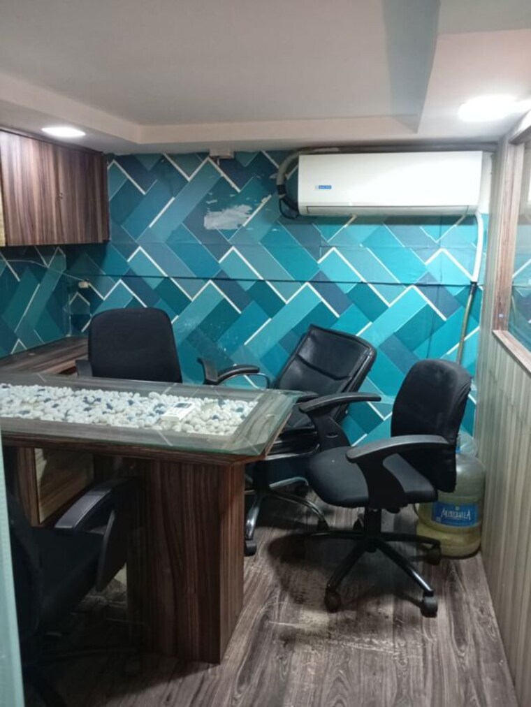 Team Area, haware-fantasia Commercial Office Space 359 Sq.Ft. In Vashi Sector 28 Navi Mumbai 10459682