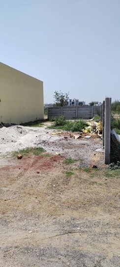 Plot For Sale in GLS Bird Estate