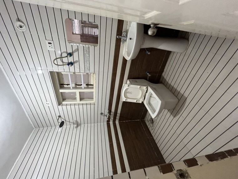 Washroom, tdi-the-grand-retreat 3 Bedroom 1154 Sq.Ft. Apartment In Sector 88 Faridabad 10459714