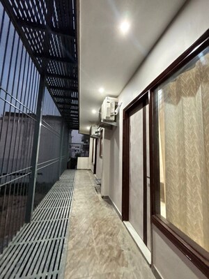 Balcony in 2 BHK Builder Floor at Sector 57 – for Rent