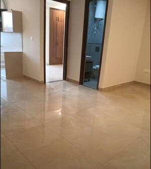 Living Room in 3 BHK Apartment at Patiala Road – for Rent