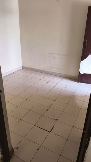 Room in 2 BHK Apartment at Sai Shiv Park, Pimpri Chinchwad Pcmc – for Rent