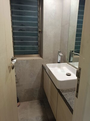 Bathroom in 1.5 BHK Apartment at Lady Ratan Tower, Worli – for Rent
